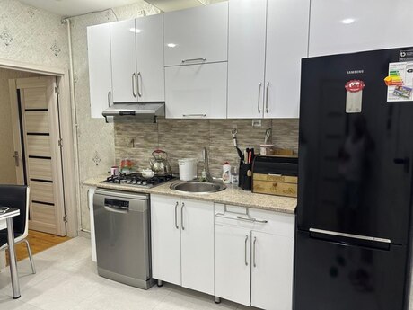 2-room new-build apartment for rent in Həzi Aslanov, 65 m², 650 AZN/mo, photo 4 / 8
