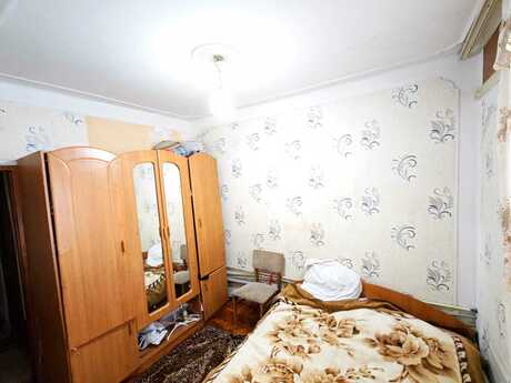 Продаётся 1-комнатная квартира в старом фонде, Gənclik, 43 м², 155 000 AZN, фото 3 / 8