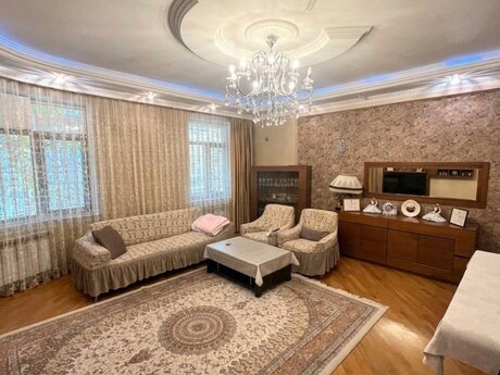 3 otaqlı mənzil, 133 m², Nəsimi, 430 000 AZN