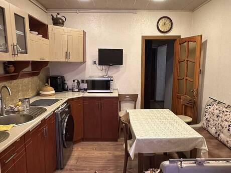 Elan №6562964 - Bakı, Yeni Günəşli q., 5 otaqlı, 120 m², 4/9 mərtəbə