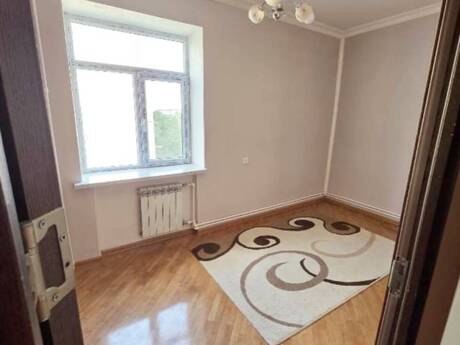 Продаётся 2-комнатная квартира в старом фонде, Elmlər Akademiyası, 52 м², 182 000 AZN, фото 2 / 7