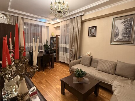 Продаётся 2-комнатная квартира в новостройке, ЖК Kristal Abşeron Central Park, 71 м², 235 000 AZN, фото 2 / 12