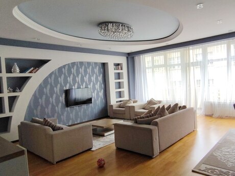28 Mayda 4 otaqlı yeni tikili mənzil kirayə verilir, 170 m², 2 200 AZN/ay, şəkil 2 / 12