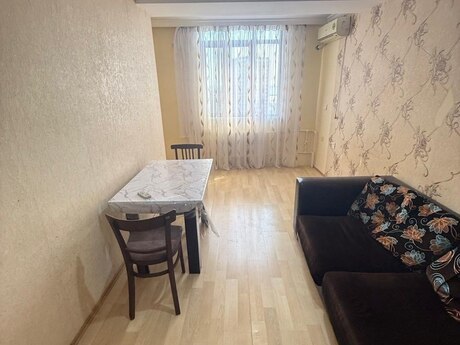 Əhmədlidə 2 otaqlı köhnə tikili mənzil kirayə verilir, 60 m², 400 AZN/ay, şəkil 4 / 11