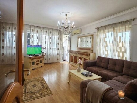 Şah İsmayıl Xətaidə 2 otaqlı köhnə tikili mənzil satılır, 67 m², 229 000 AZN, şəkil 2 / 12