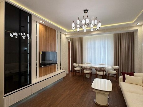Renessans Palace kompleksində 3 otaqlı yeni tikili mənzil satılır, 95 m², 540 000 AZN, şəkil 2 / 12