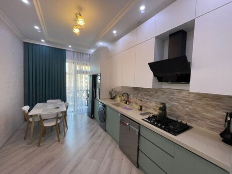3 otaq · 90 m² · 9/18 mərtəbə, Nəriman Nərimanov