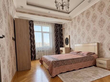 Продаётся 2-комнатная квартира в новостройке, 7-ci mikrorayon, 84 м², 257 000 AZN, фото 3 / 7