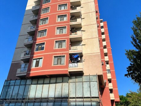 Elan №6563120 - Bakı, Qaraçuxur q., 3 otaqlı, 110 m², 6/12 mərtəbə