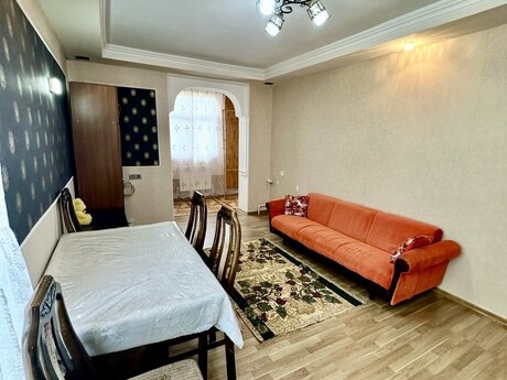 Koroğluda 2 otaqlı köhnə tikili mənzil kirayə verilir, 45 m², 450 AZN/ay, şəkil 2 / 12
