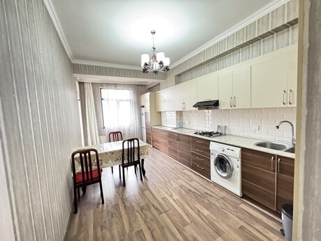 Nərimanovda 3 otaqlı yeni tikili mənzil kirayə verilir, 128 m², 1 050 AZN/ay, şəkil 3 / 12