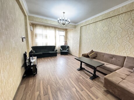 Elan №6563217 - Bakı, Nərimanov r., 3 otaqlı, 128 m², 5/17 mərtəbə