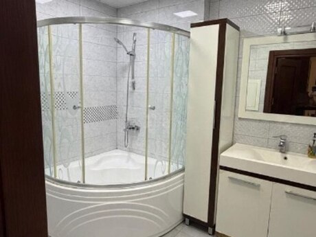 Nizamidə 3 otaqlı yeni tikili mənzil satılır, 140 m², 435 000 AZN, şəkil 2 / 12