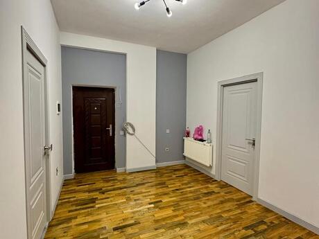 Office for sale in Yasamal, 120 m², 470 000 AZN, photo 2 / 10