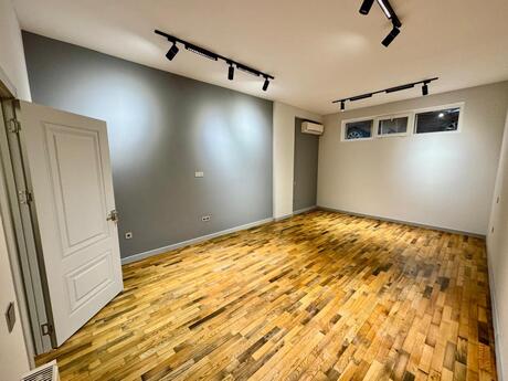 Office for sale in Yasamal, 120 m², 470 000 AZN, photo 5 / 10