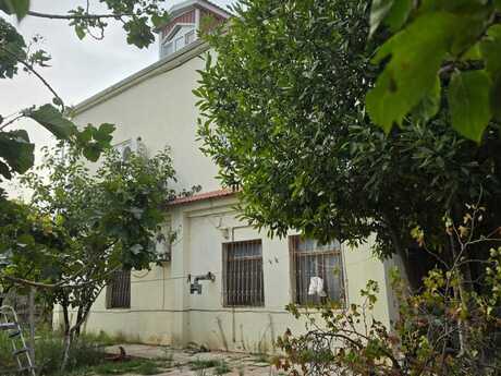 Novxanıda 8 otaqlı həyət evi satılır, 300 m², 465 000 AZN, şəkil 2 / 12