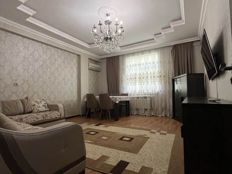 Qurtuluş 93 kompleksində 3 otaqlı yeni tikili mənzil satılır, 86 m², 119 900 AZN, şəkil 2 / 11