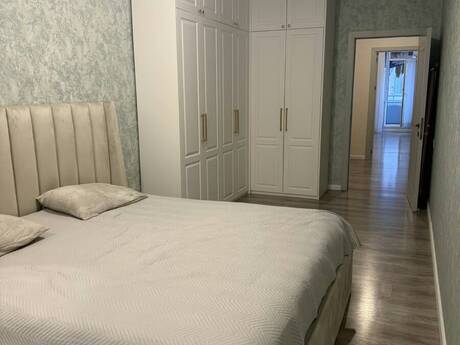 20 Yanvarda 3 otaqlı yeni tikili mənzil satılır, 90 m², 295 000 AZN, şəkil 2 / 8