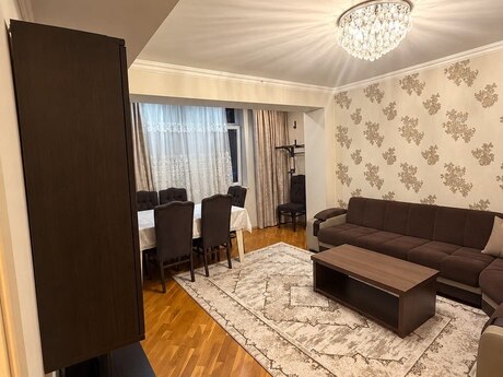 2 otaqlı mənzil, 70 m², Yasamal, 176 000 AZN