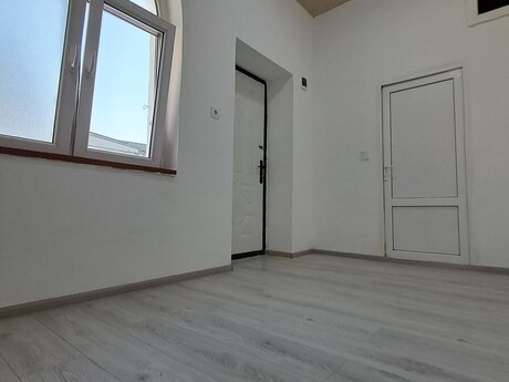 İnşaatçılarda 3 otaqlı həyət evi satılır, 75 m², 121 000 AZN, şəkil 3 / 12
