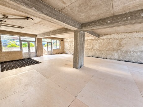 Commercial space for sale in Koroğlu, 400 m², 245 000 AZN, photo 2 / 5