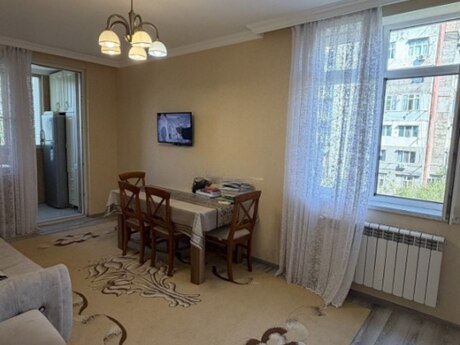 Azadlıq Prospektidə 2 otaqlı köhnə tikili mənzil satılır, 45 m², 145 000 AZN, şəkil 3 / 12