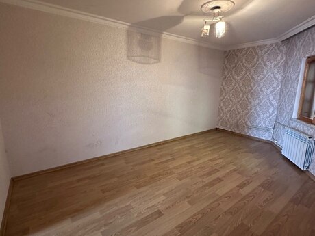 Bakıxanovda 3 otaqlı köhnə tikili mənzil satılır, 85 m², 158 000 AZN, şəkil 5 / 9