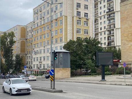 8 Noyabrda 3 otaqlı köhnə tikili mənzil kirayə verilir, 80 m², 949 AZN/ay, şəkil 2 / 12