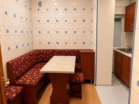3-room old-build apartment for sale in İnşaatçılar, 75 m², 255 000 AZN, photo 3 / 7