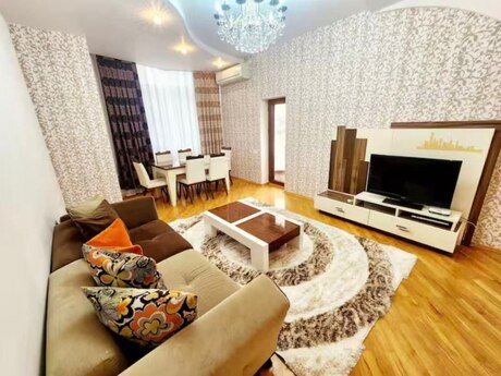 Сдаётся 3-комнатная квартира в новостройке, 8 Noyabr, 120 м², 1 200 AZN/мес, фото 2 / 7