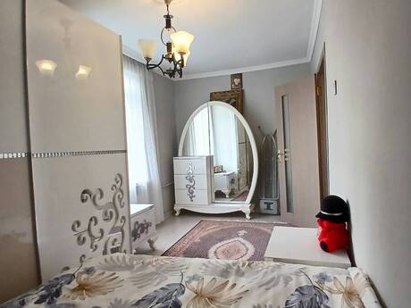 Продаётся 2-комнатная квартира в старом фонде, Bakıxanov, 47 м², 138 000 AZN, фото 4 / 6