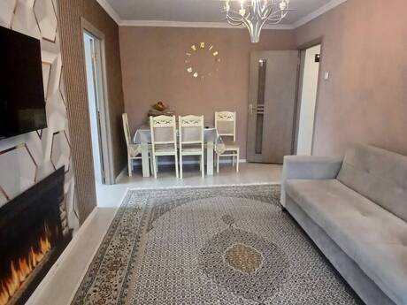 Продаётся 2-комнатная квартира в старом фонде, Bakıxanov, 47 м², 138 000 AZN, фото 2 / 6