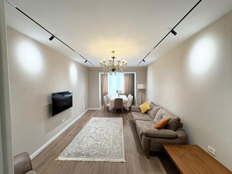 Elan №6563581 - Bakı, Memar Əcəmi m., 3 otaqlı, 85 m², 3/5 mərtəbə