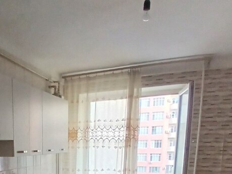 8 Noyabrda 3 otaqlı köhnə tikili mənzil kirayə verilir, 120 m², 150 AZN/ay, şəkil 3 / 4