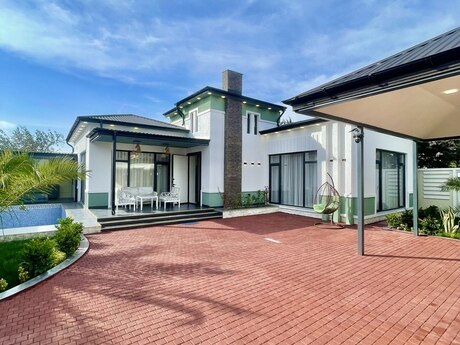 4 rooms · 180 m², Şüvəlan