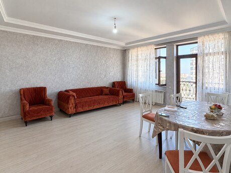 Jasmine Park kompleksində 3 otaqlı yeni tikili mənzil kirayə verilir, 95 m², 800 AZN/ay, şəkil 2 / 6