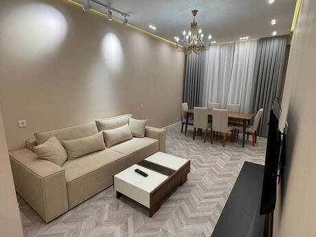 2 otaqlı mənzil, 75 m², 8 Noyabr, 1 100 AZN