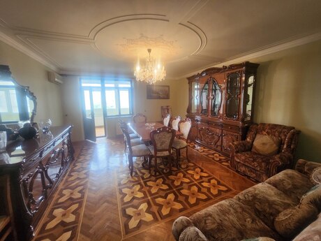 3-room old-build apartment for rent in Şah İsmayıl Xətai, 100 m², 950 AZN/mo, photo 5 / 12