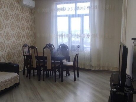 Neftçilərdə 2 otaqlı yeni tikili mənzil kirayə verilir, 45 m², 700 AZN/ay, şəkil 5 / 12