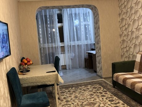 Neftçilərdə 1 otaqlı köhnə tikili mənzil kirayə verilir, 43 m², 550 AZN/ay, şəkil 3 / 6