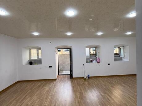 Elan №6563778 - Bakı, Sahil m., 45 m²