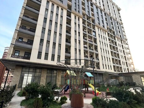 Объявление №6563817 - Баку, м. Низами, 3-комн., 145 м², 8/16 этаж
