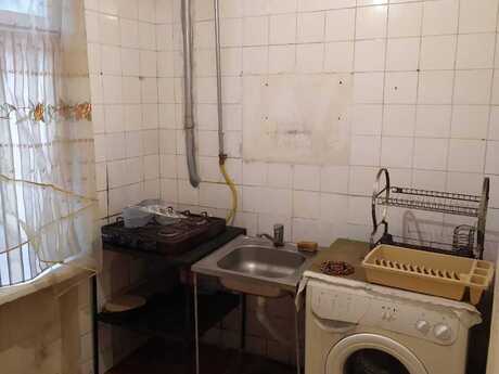 Neftçilərdə 1 otaqlı köhnə tikili mənzil kirayə verilir, 30 m², 400 AZN/ay, şəkil 5 / 12