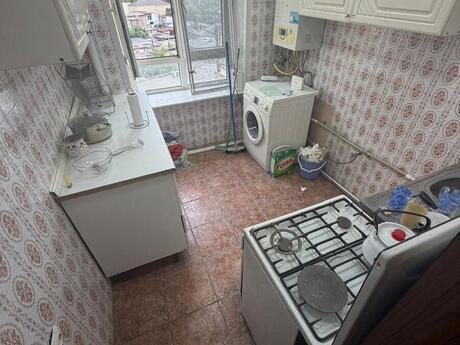 Продаётся 4-комнатная квартира в старом фонде, Elmlər Akademiyası, 80 м², 257 000 AZN, фото 5 / 9