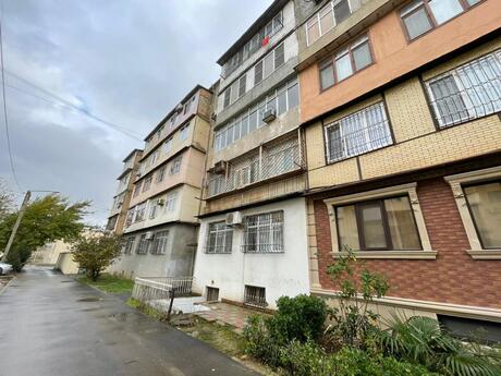 3 otaq · 90 m² · 2/5 mərtəbə, Xalqlar Dostluğu