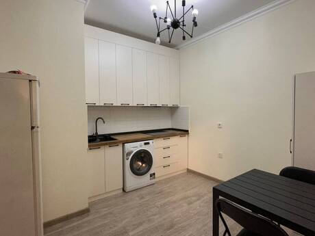 Həzi Aslanovda 2 otaqlı yeni tikili mənzil kirayə verilir, 79 m², 620 AZN/ay, şəkil 2 / 10