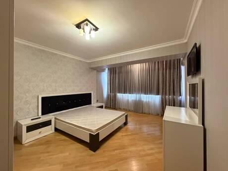 28 Mayda 3 otaqlı yeni tikili mənzil kirayə verilir, 150 m², 1 400 AZN/ay, şəkil 4 / 12