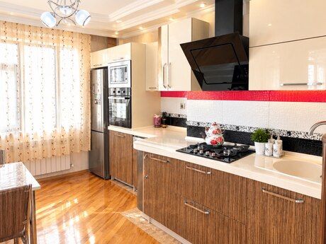 Kosmos kompleksində 2 otaqlı yeni tikili mənzil kirayə verilir, 80 m², 800 AZN/ay, şəkil 4 / 8