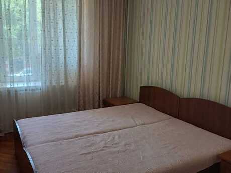 28 Mayda 2 otaqlı köhnə tikili mənzil kirayə verilir, 55 m², 850 AZN/ay, şəkil 4 / 5