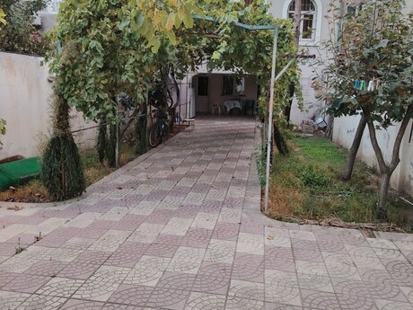 4 otaq · 150 m², Keşlə